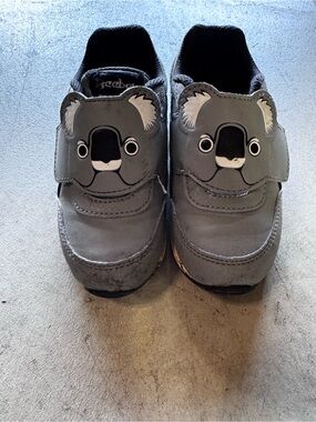 Reebok Royal Classic Jog 2 Koala Sneakers, Gray & Black, Toddler 9